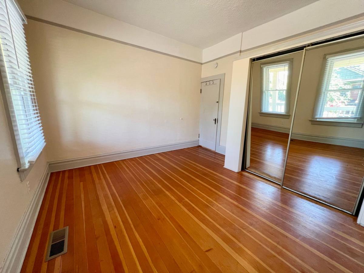House for rent at 2916 SE 17th Ave, Portland, OR 97202