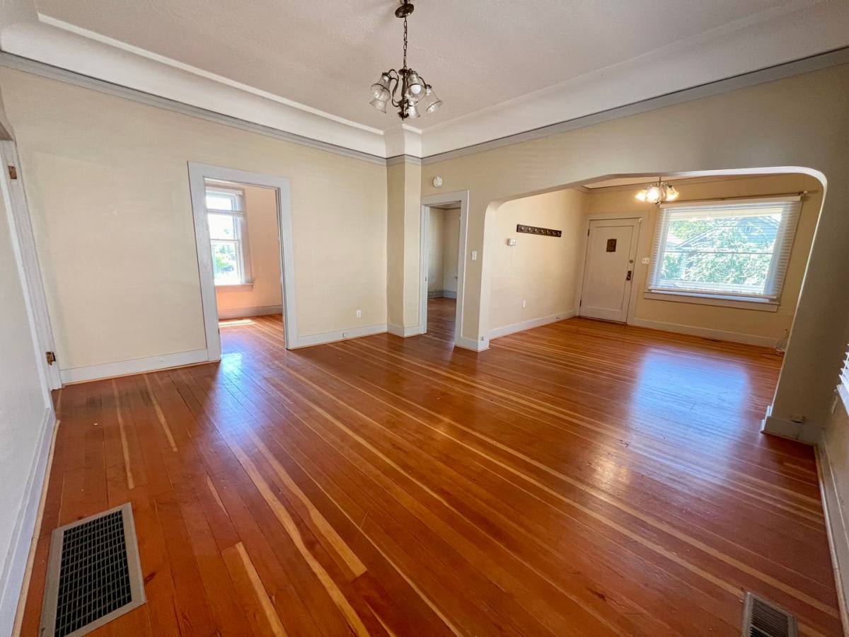 House for rent at 2916 SE 17th Ave, Portland, OR 97202