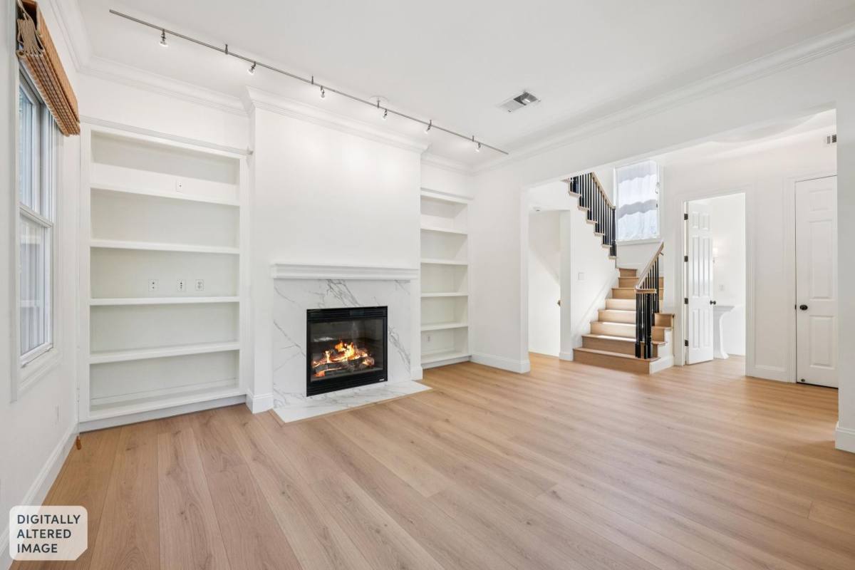 House for rent at 909 Ramona St, Palo Alto, CA 94301