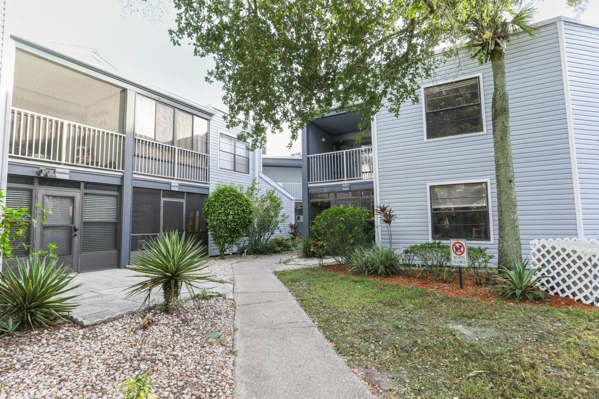 Apartment for rent at 3655 Atrium Dr, Orlando, FL 32822