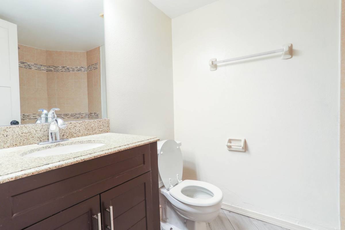 Apartment for rent at 3655 Atrium Dr, Orlando, FL 32822