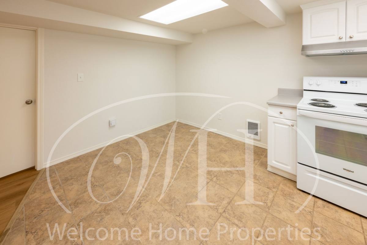 Apartment for rent at 37 NW Evans Ave, College Place, WA 99324
