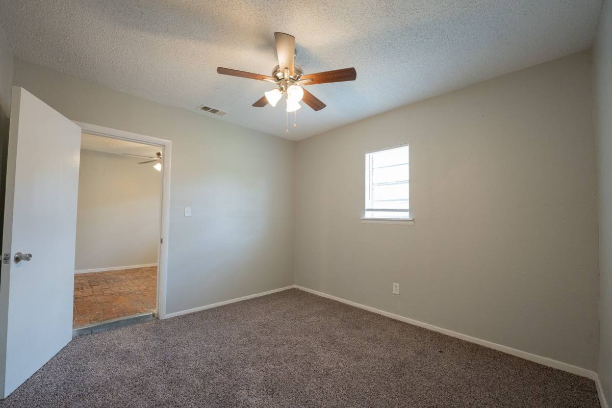 House for rent at 3057 Dogwood Dr, Mesquite, TX 75150