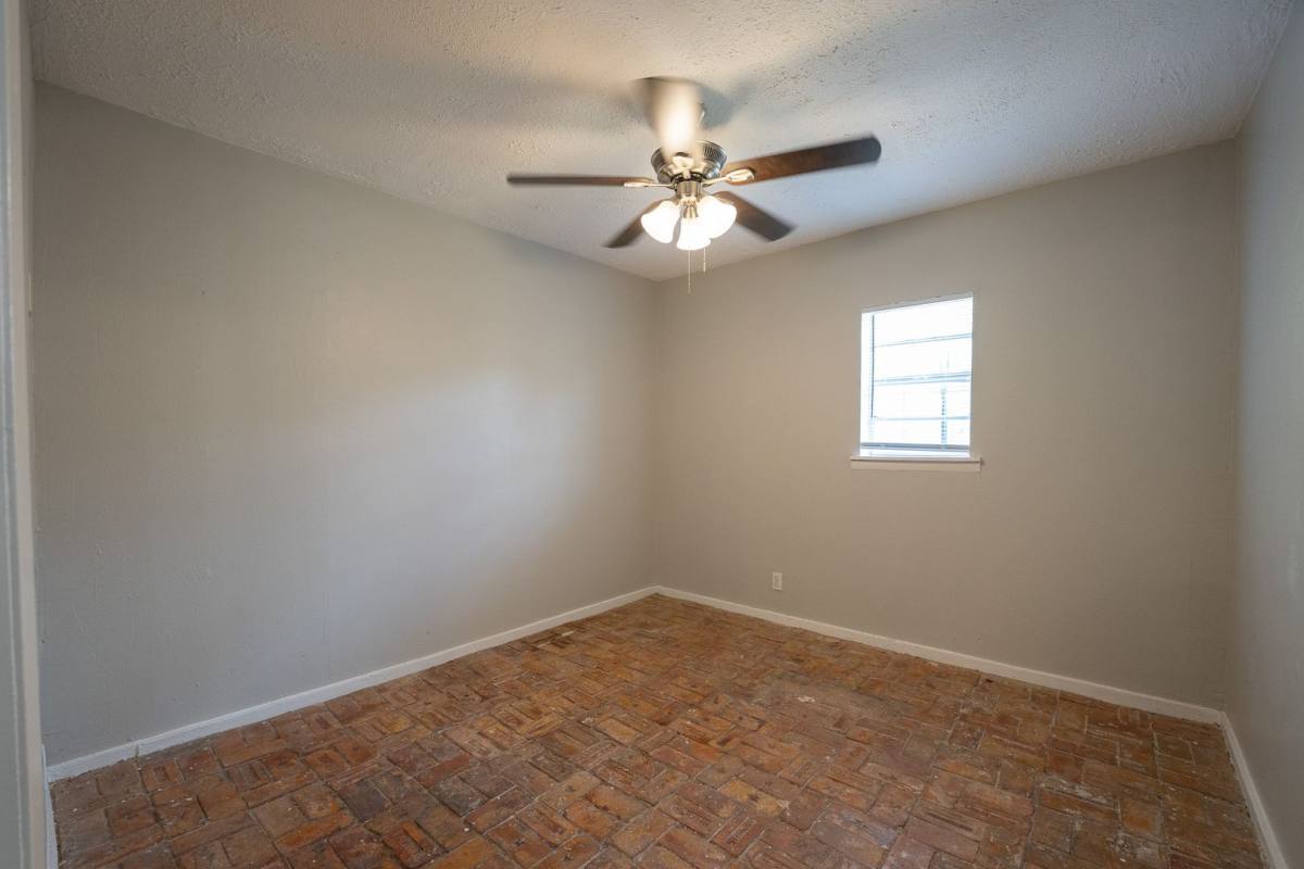 House for rent at 3057 Dogwood Dr, Mesquite, TX 75150