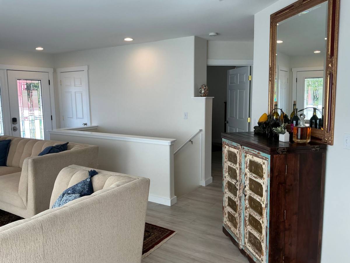 Apartment for rent at 528 E Wapato Ave, Chelan, WA 98816
