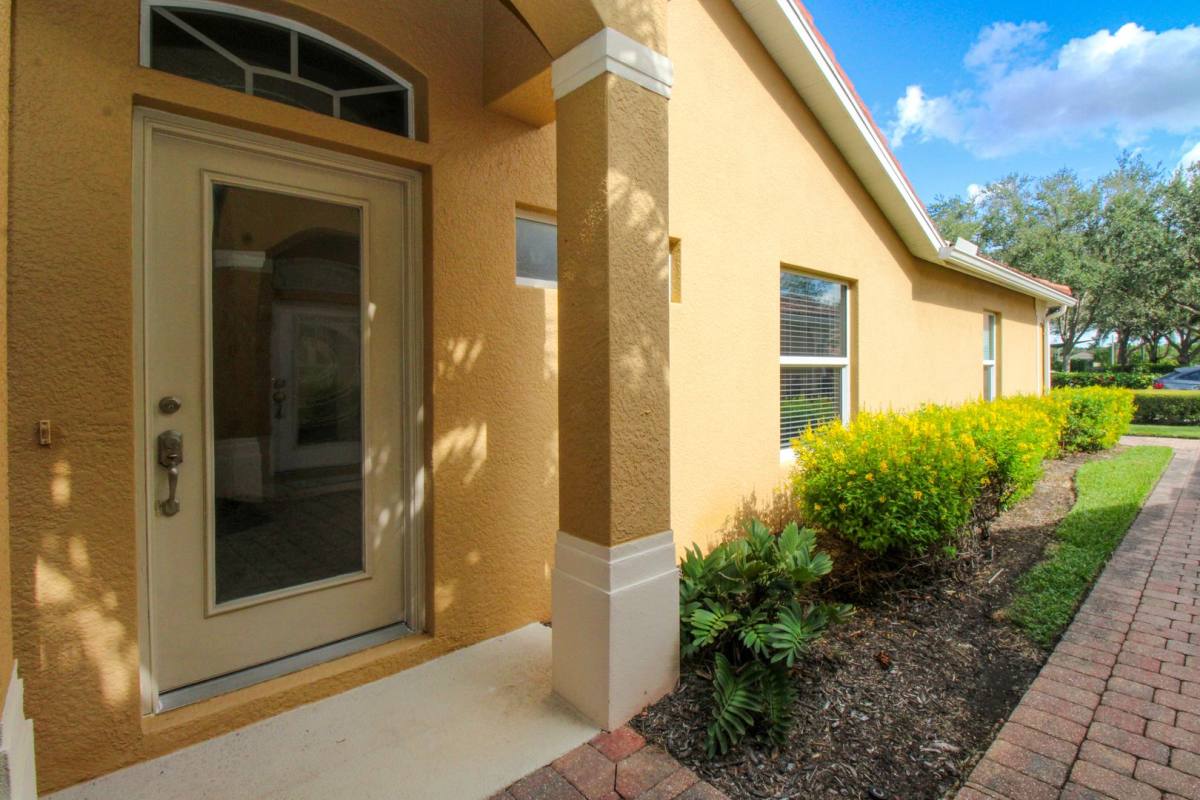 House for rent at 15077 Cortona Way, Naples, FL 34120