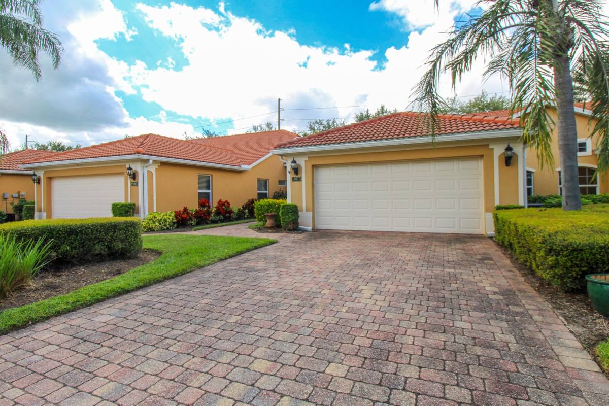 House for rent at 15077 Cortona Way, Naples, FL 34120
