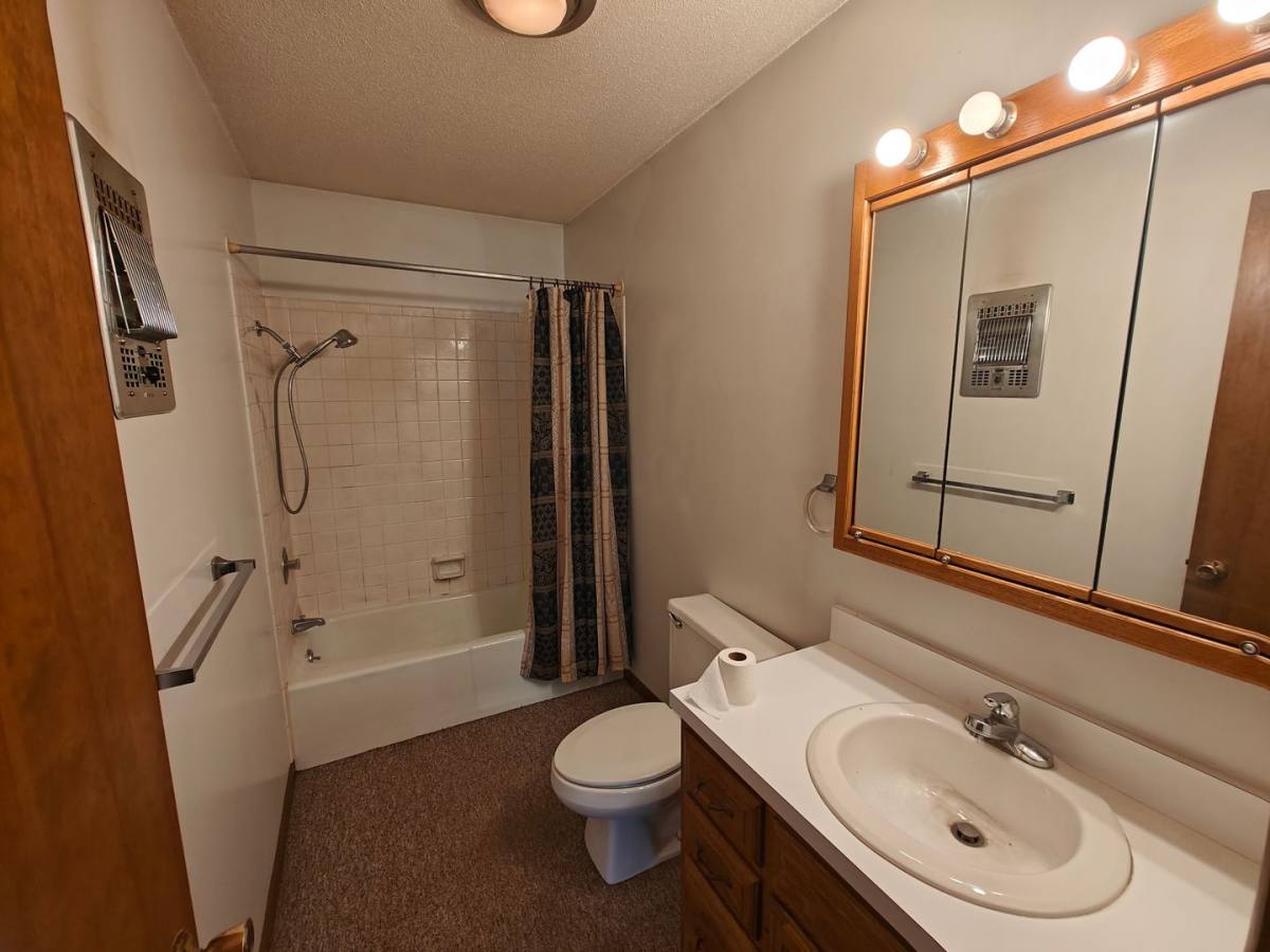House for rent at 321-1 E Mechanic, Shelbyville, IN 46176