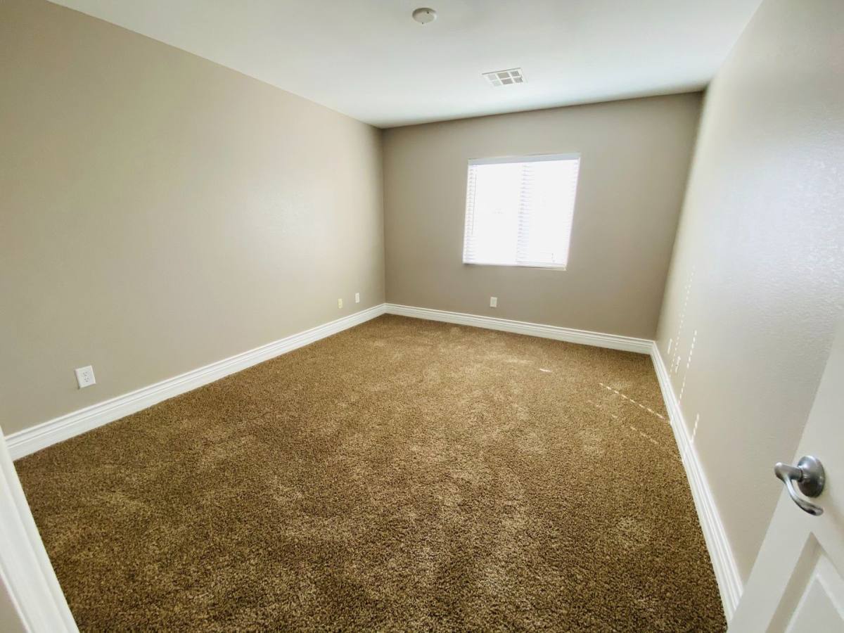 House for rent at 79 Laying Up Court, Las Vegas, NV 89148