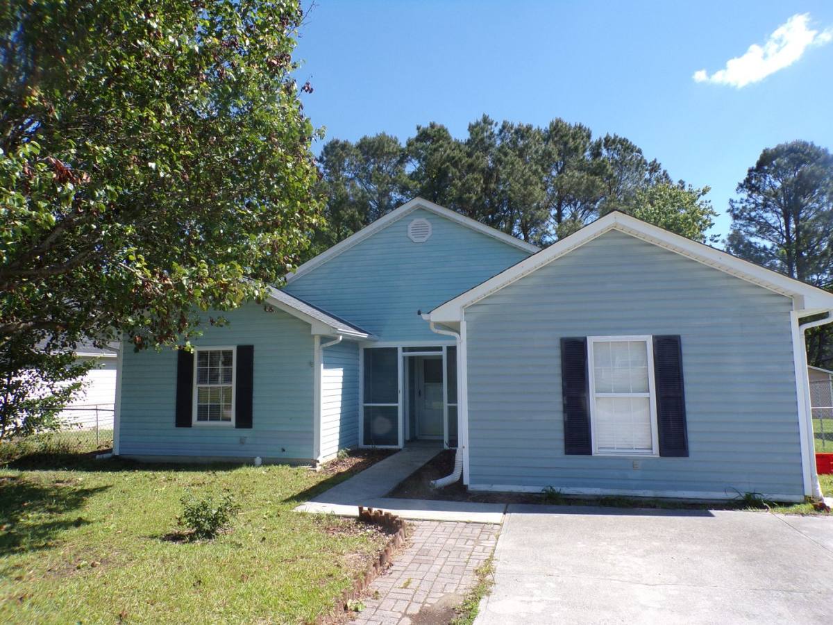 House for rent at 1019 Furia Dr, Jacksonville, NC 28540