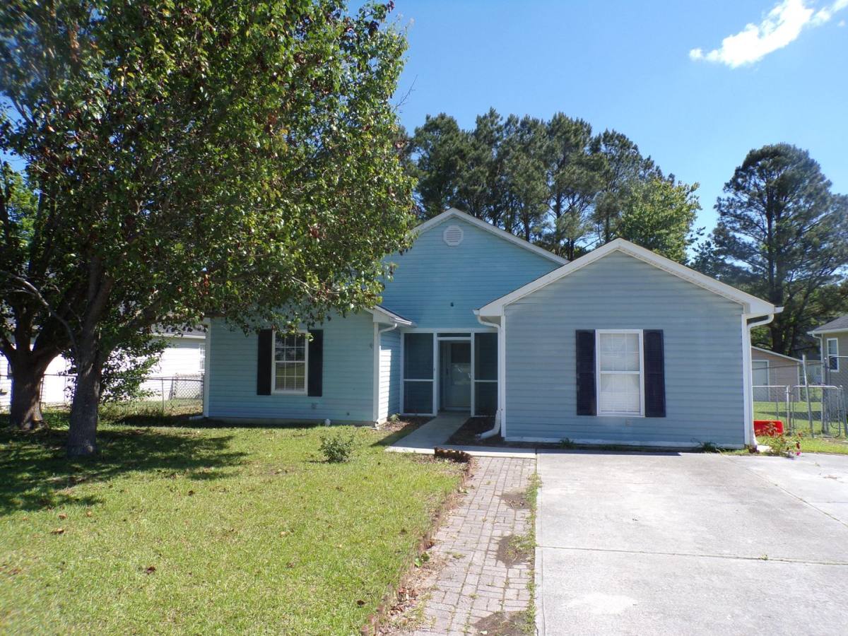 House for rent at 1019 Furia Dr, Jacksonville, NC 28540