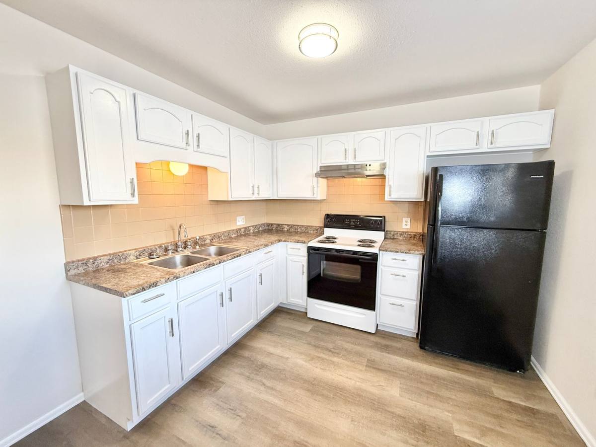 Apartment for rent at 50 Royal Crest Dr, Pueblo, CO 81005