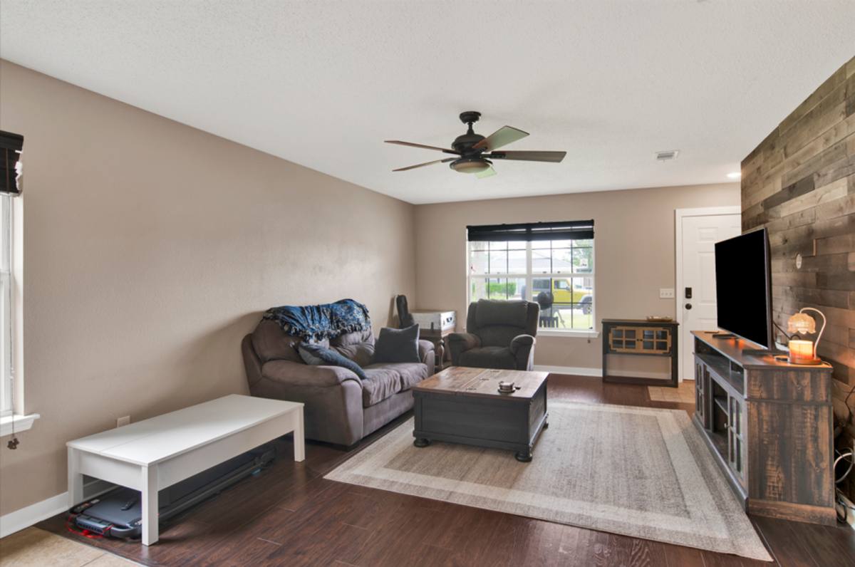 House for rent at 1059 Antigua Circle, Pensacola, FL 32506