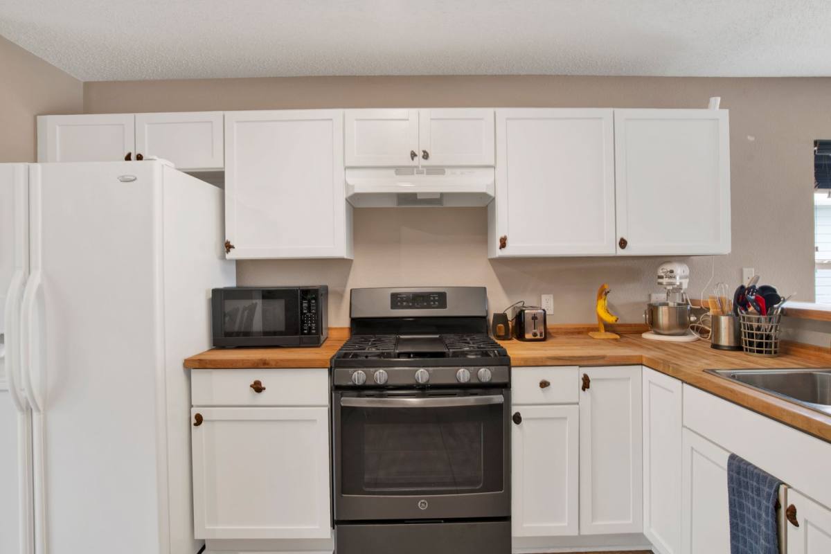 House for rent at 1059 Antigua Circle, Pensacola, FL 32506