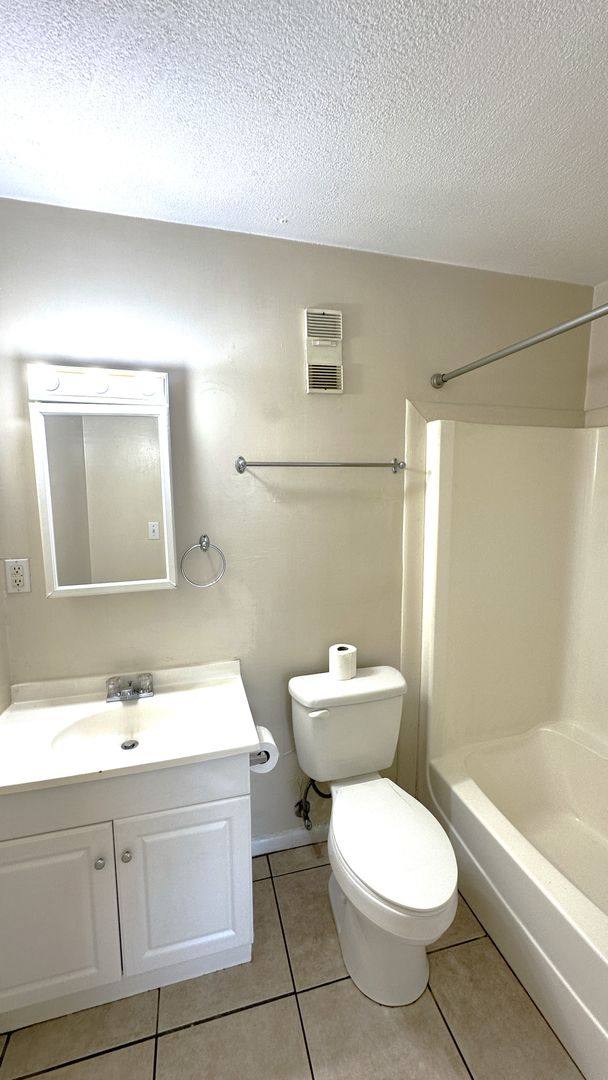 Condo for rent at 403 Hayden Rd #221, Tallahassee, FL 32304