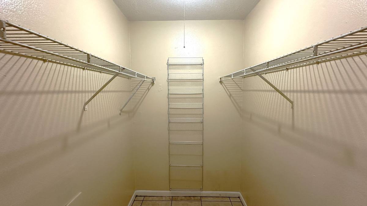 Condo for rent at 403 Hayden Rd #221, Tallahassee, FL 32304