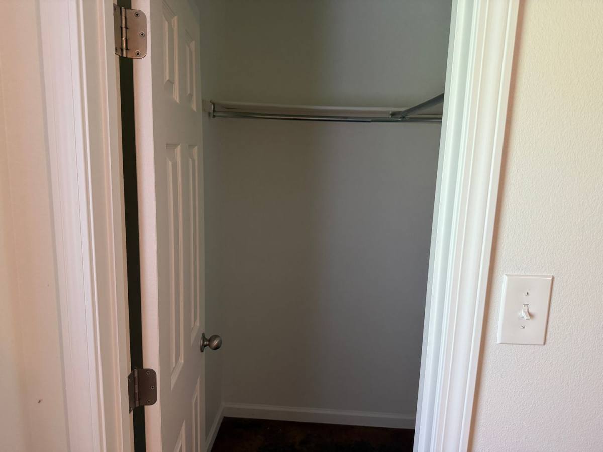 Townhouse for rent at 415-417 Middle Rd, Conway, AR 72032