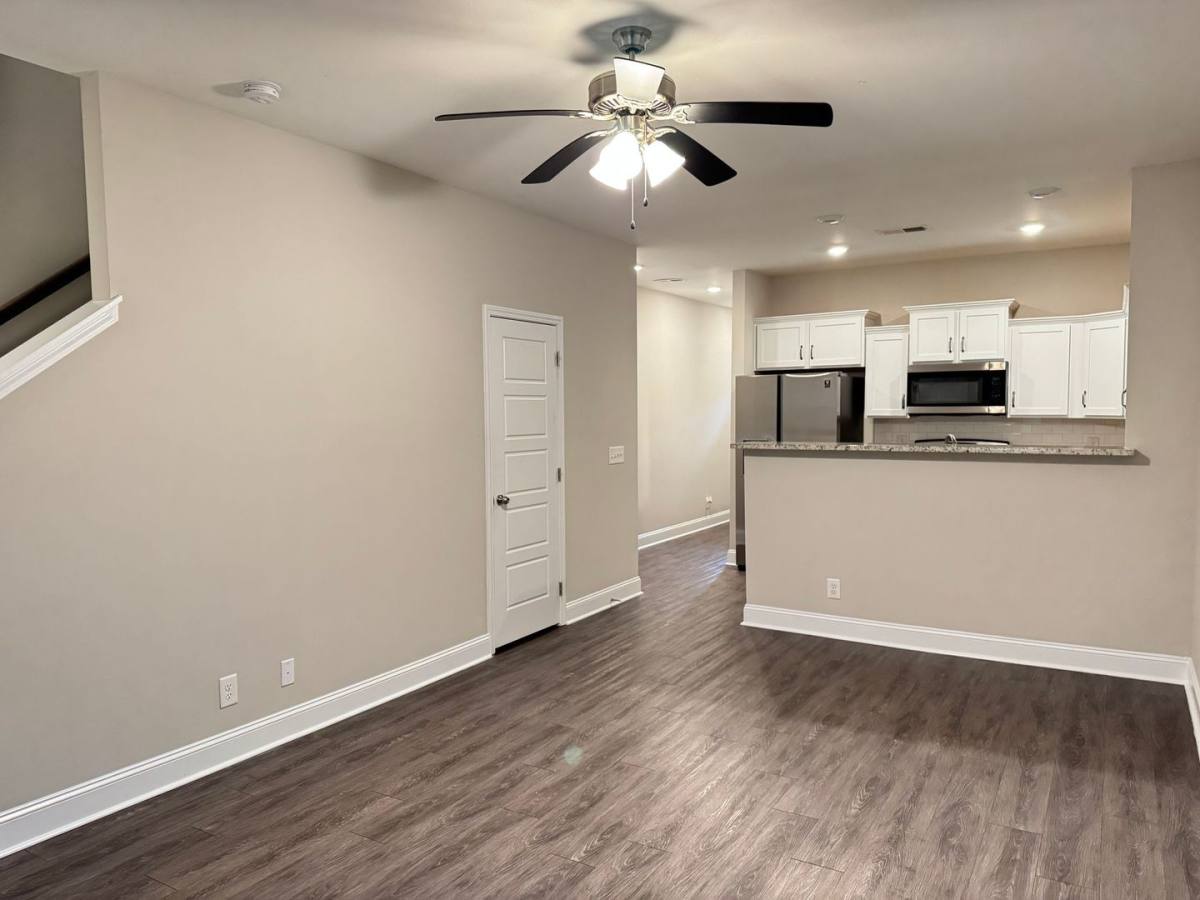 Townhouse for rent at 295 Smithson Lane, Clarksville, TN 37040