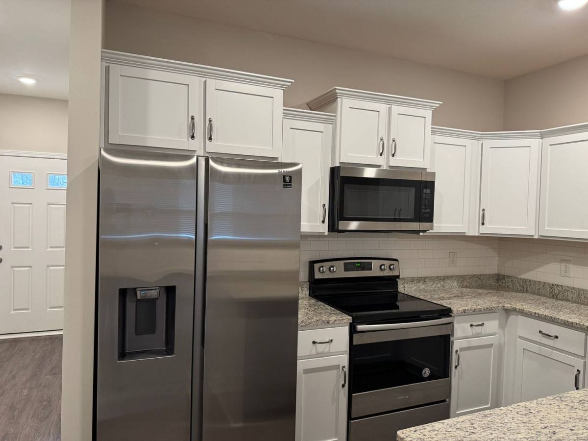 Townhouse for rent at 295 Smithson Lane, Clarksville, TN 37040