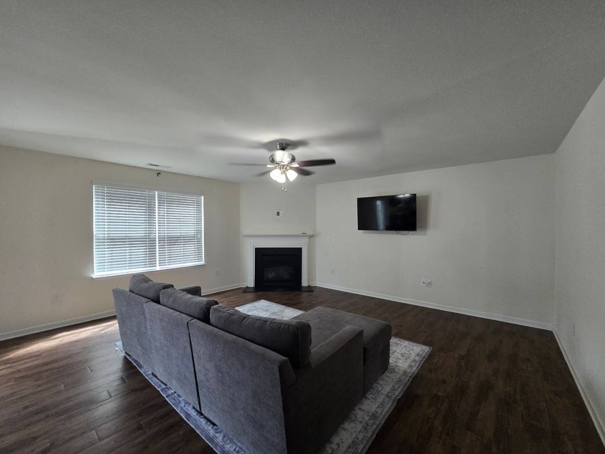 House for rent at 436 Botanical Court, Bunnlevel, NC 28323