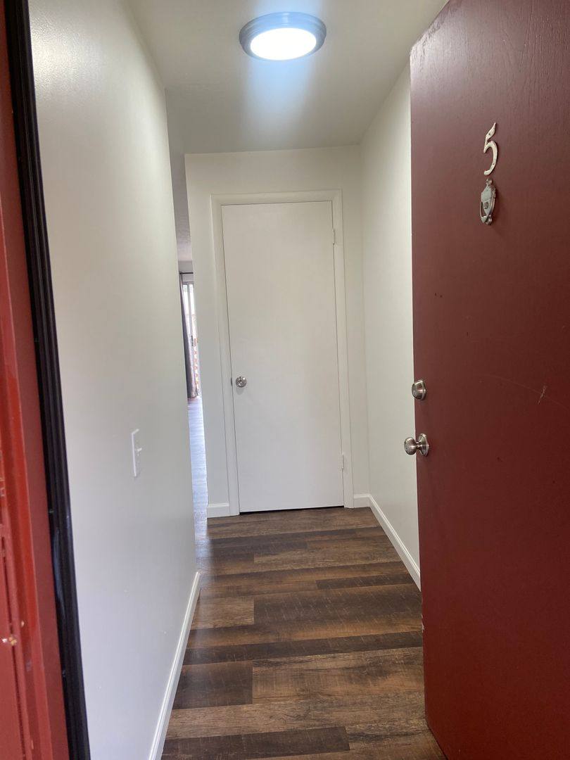 Apartment for rent at 745 E Lazon Ave, Sandy, UT 84094