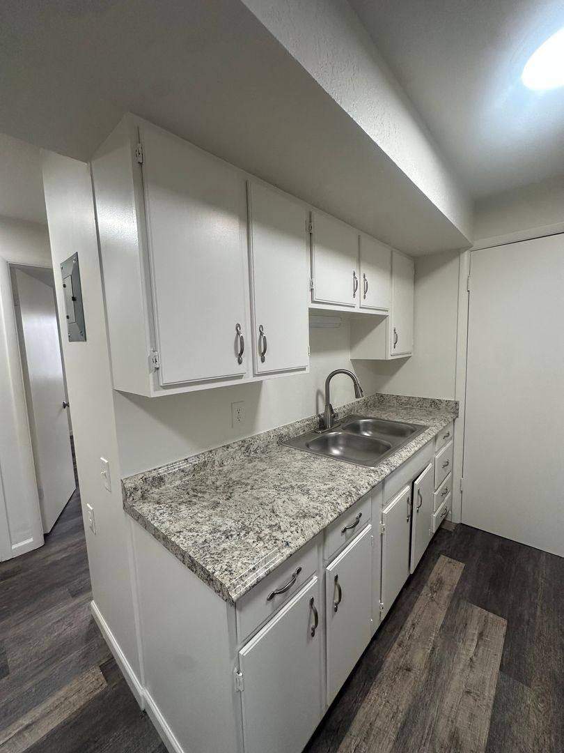 Apartment for rent at 745 E Lazon Ave, Sandy, UT 84094