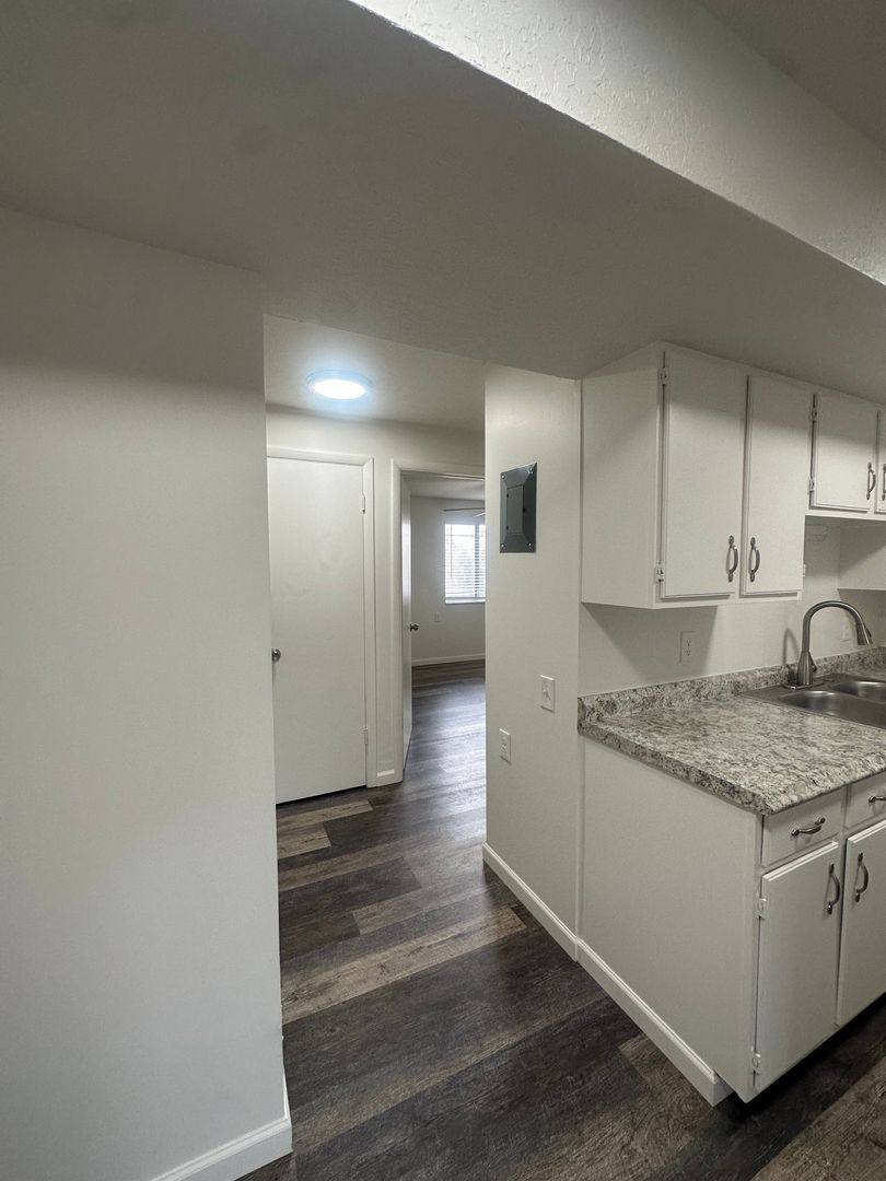 Apartment for rent at 745 E Lazon Ave, Sandy, UT 84094