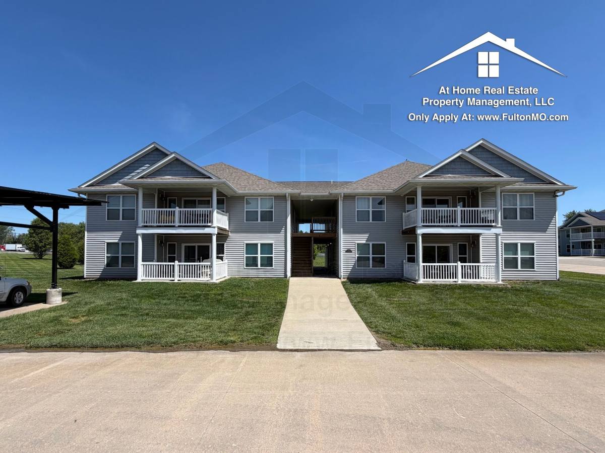 Apartment for rent at 301 E Saint Eunice Rd #202, Fulton, MO 65251