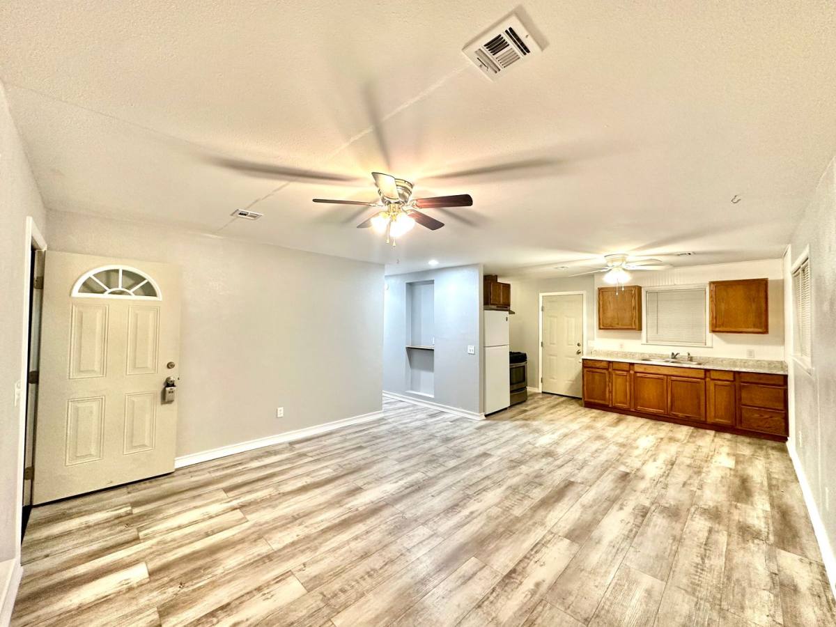 House for rent at 1604 Summit, Muskogee, OK 74403