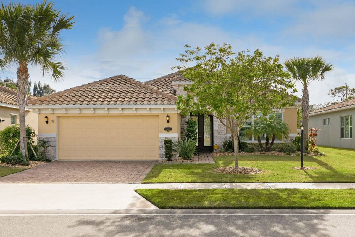 House for rent at 3699 Poseidon Way, Indialantic, FL 32903