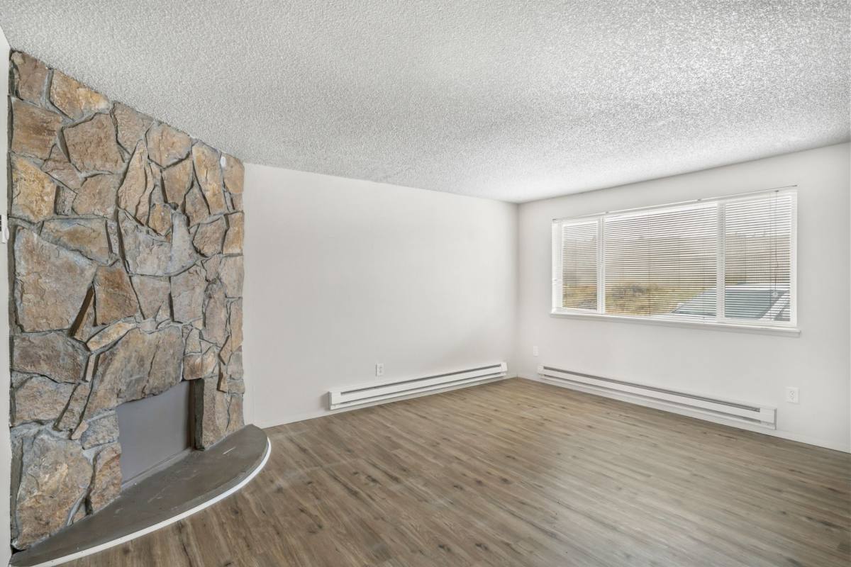 Townhouse for rent at 179 SW Hayes, Bend, OR 97702
