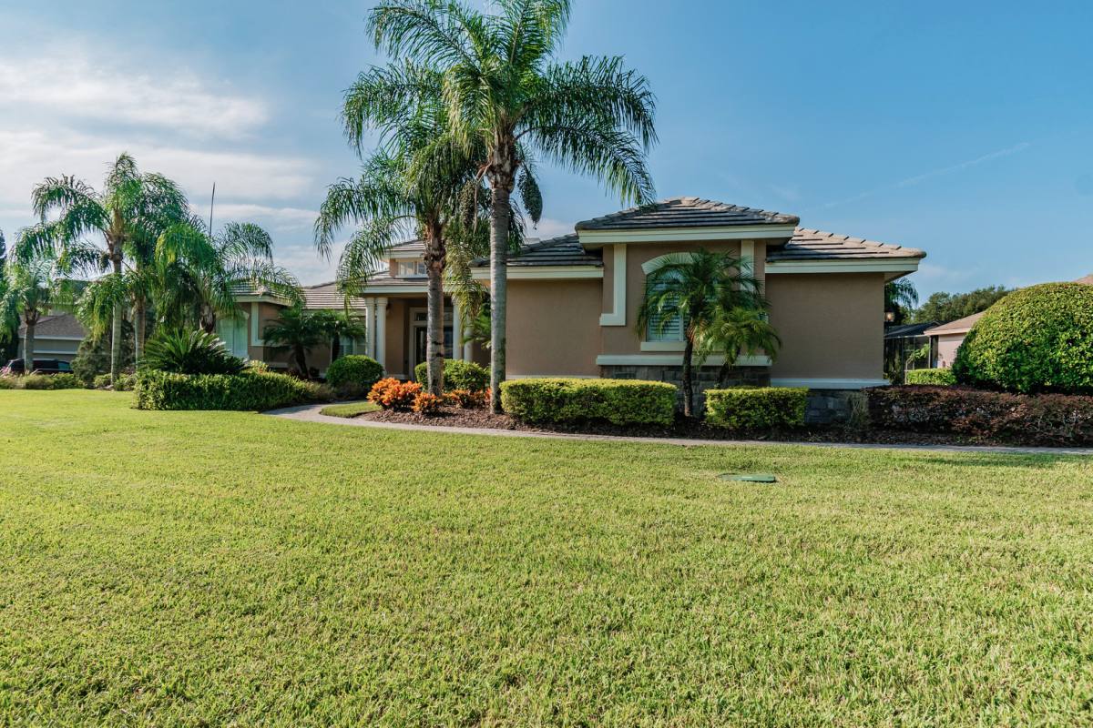 House for rent at 1107 Oxbridge Dr, Lutz, FL 33549