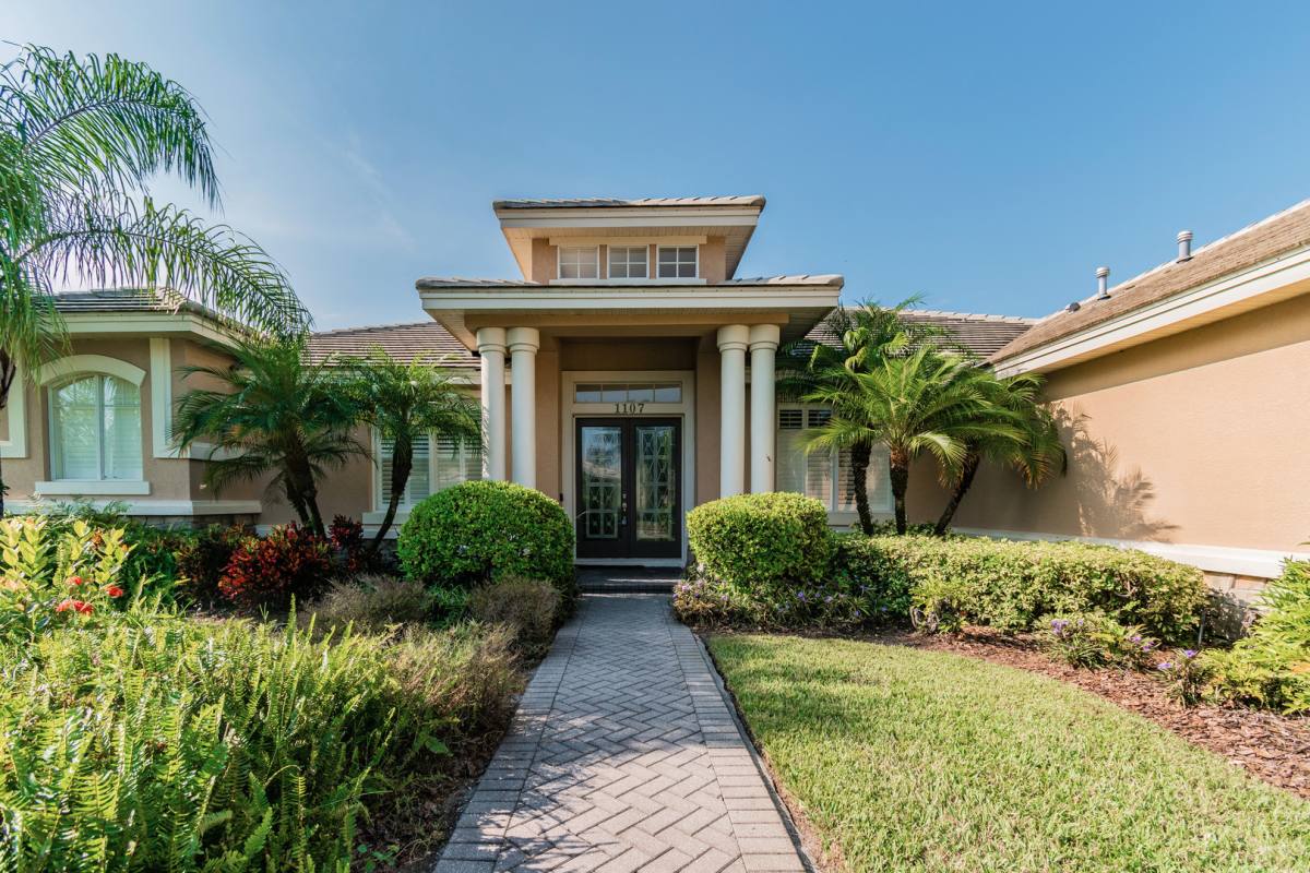 House for rent at 1107 Oxbridge Dr, Lutz, FL 33549