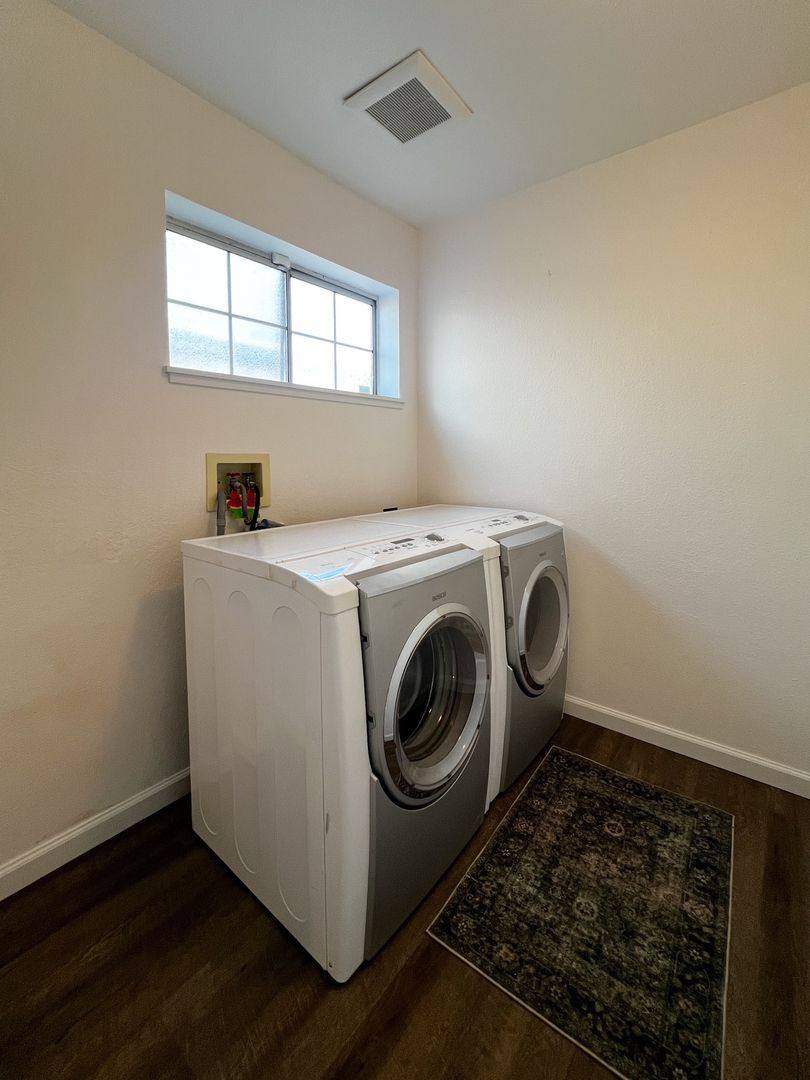 House for rent at 716 La Homa Dr, Napa, CA 94558