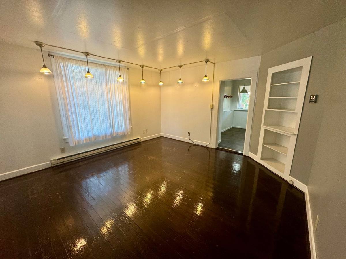 Apartment for rent at 605 N Ruby, Ellensburg, WA 98926
