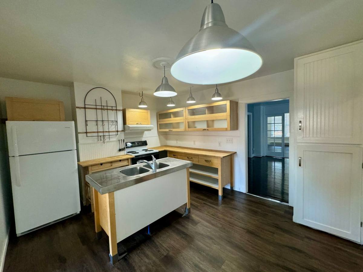Apartment for rent at 605 N Ruby, Ellensburg, WA 98926
