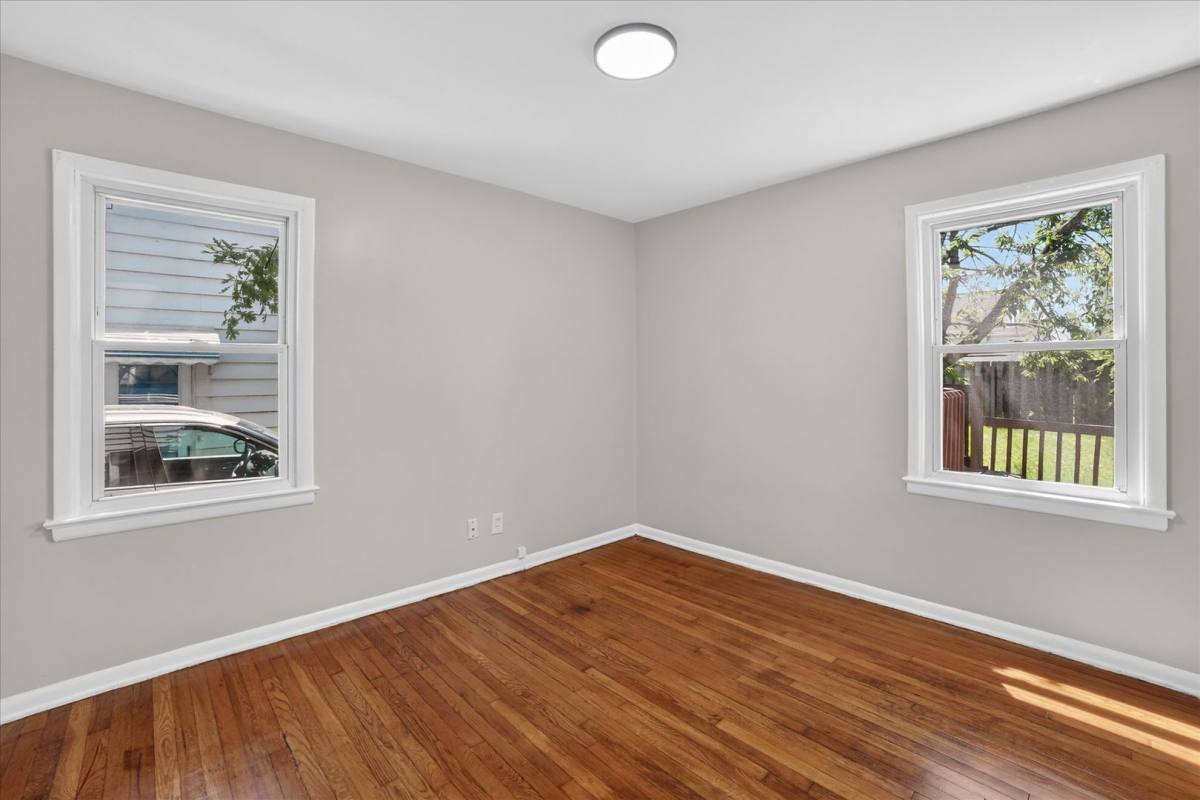 House for rent at 13776 Shady Oak Blvd, Cleveland, OH 44125