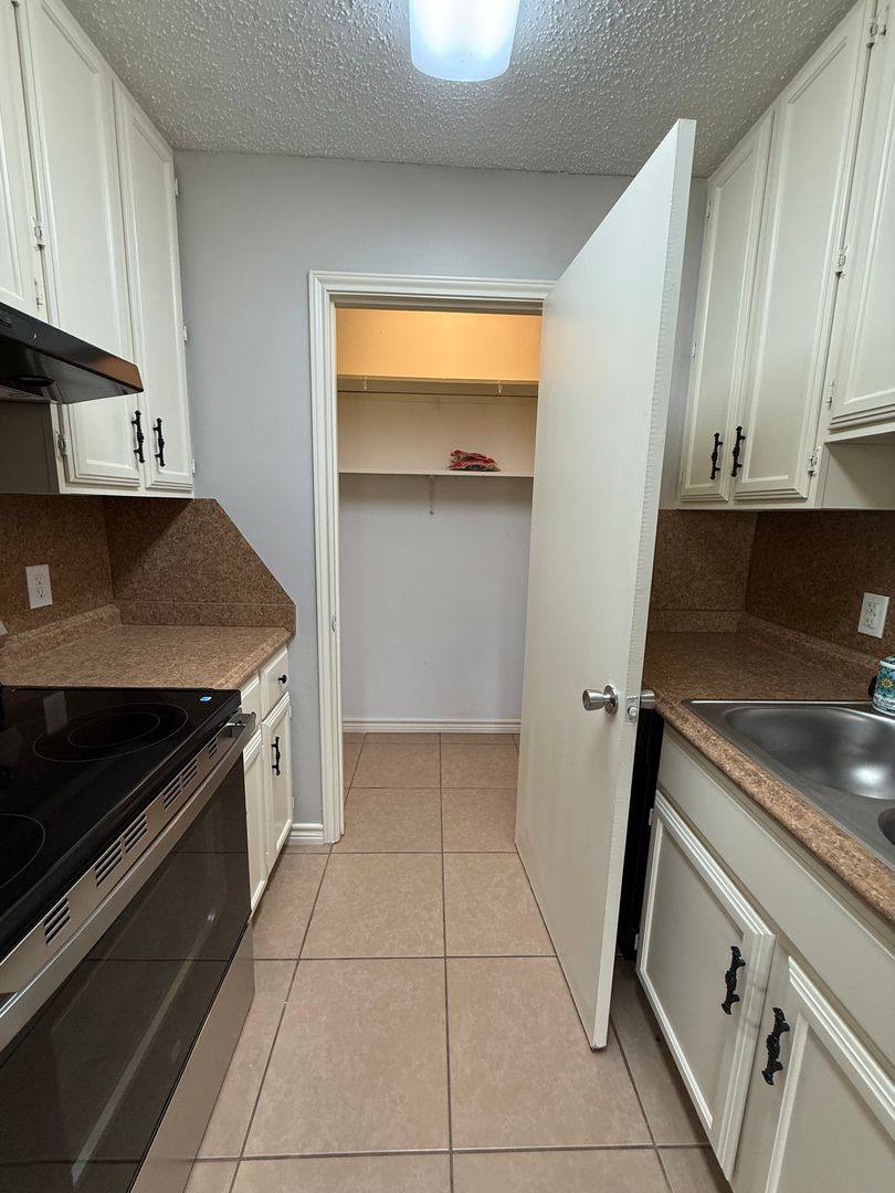 House for rent at 1629 Susan Dr, Tyler, TX 75703