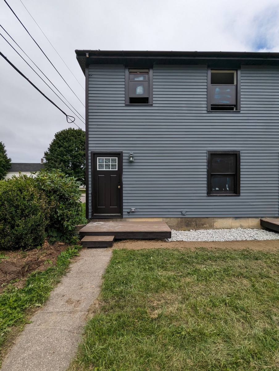 Apartment for rent at 139 Union St, Rockland, ME 04841
