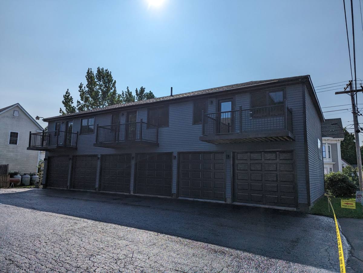 Apartment for rent at 139 Union St, Rockland, ME 04841