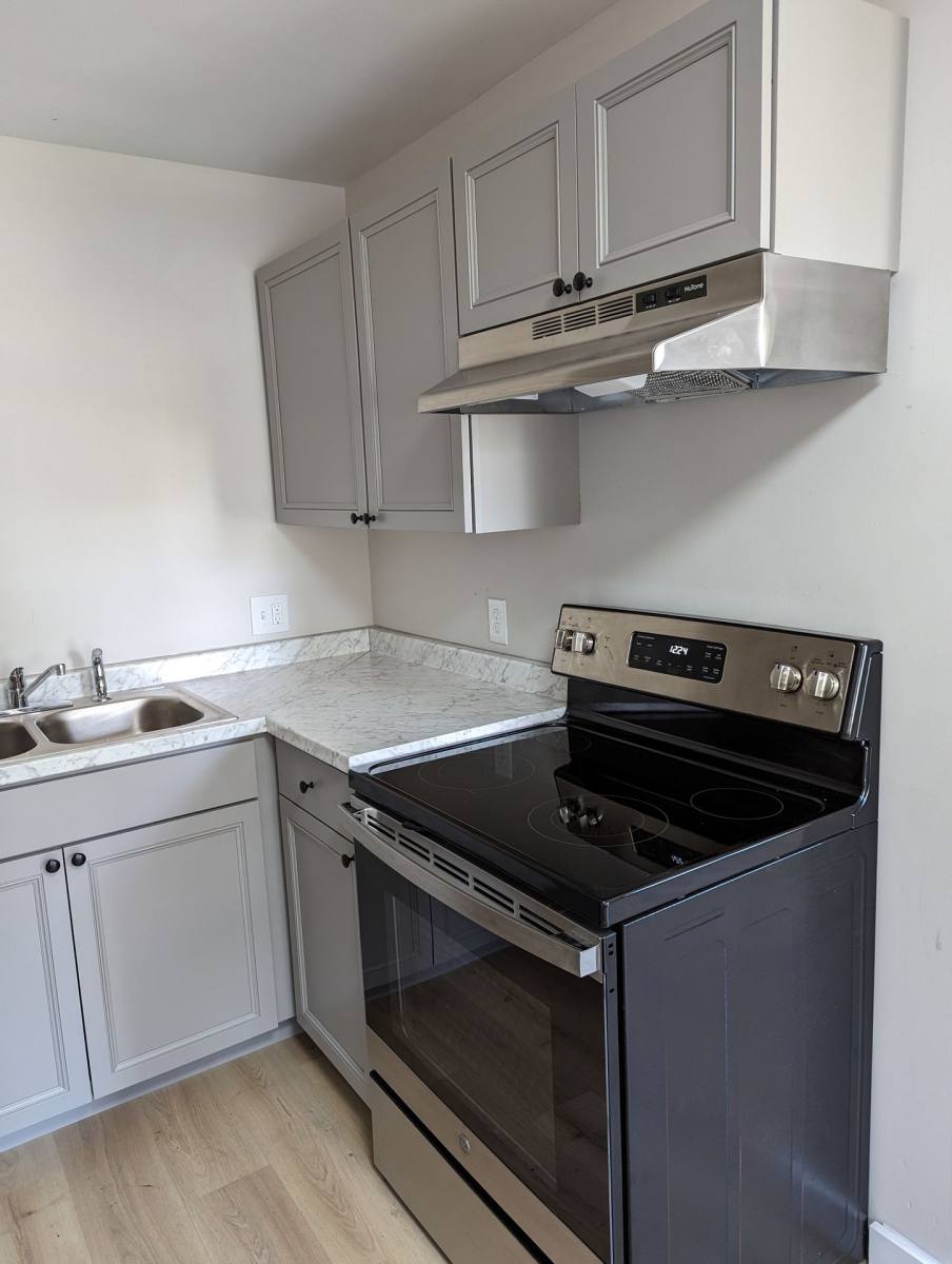 Apartment for rent at 139 Union St, Rockland, ME 04841