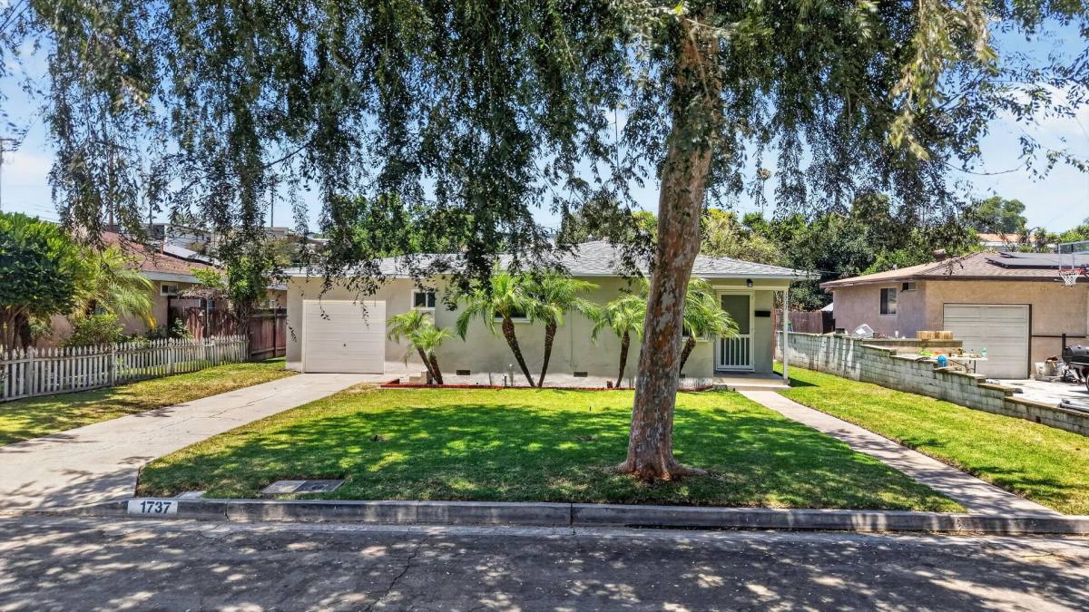 House for rent at 1737 Jacaranda Place, Fullerton, CA 92833