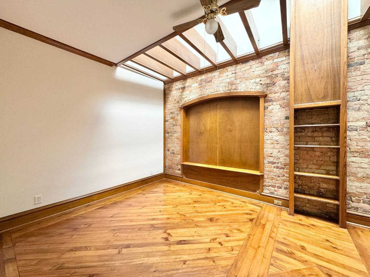 Apartment for rent at 602 S Elm St, Greensboro, NC 27406