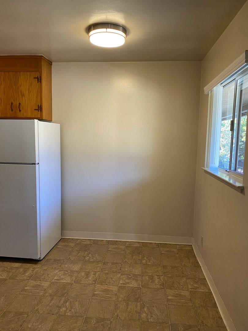Apartment for rent at 165 E Reed St, San Jose, CA 95112