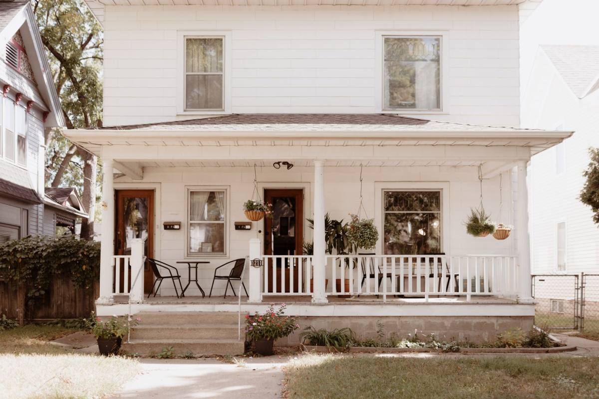 Townhouse for rent at 1211 Adams St NE, Minneapolis, MN 55413