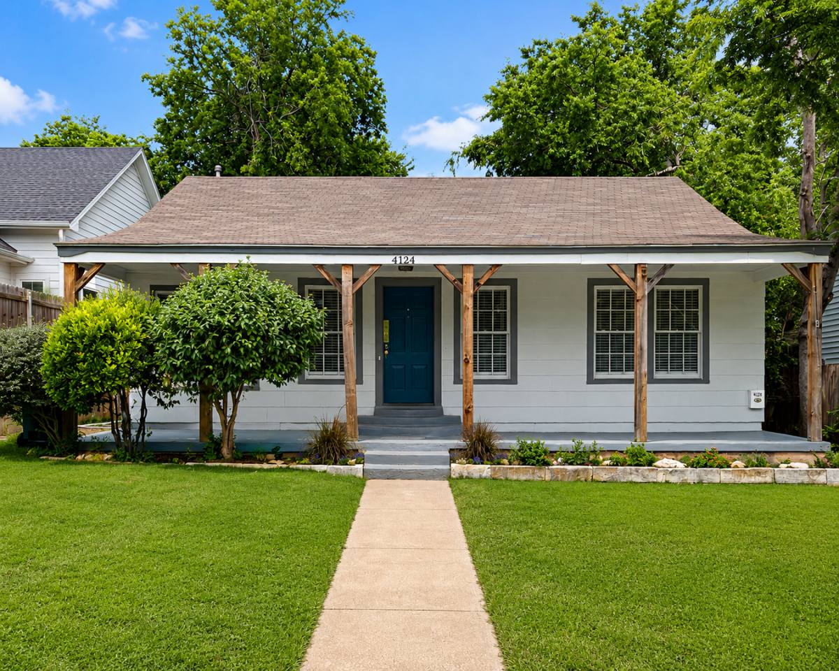 Apartment for rent at 4124 Lovell Ave, Fort Worth, TX 76107
