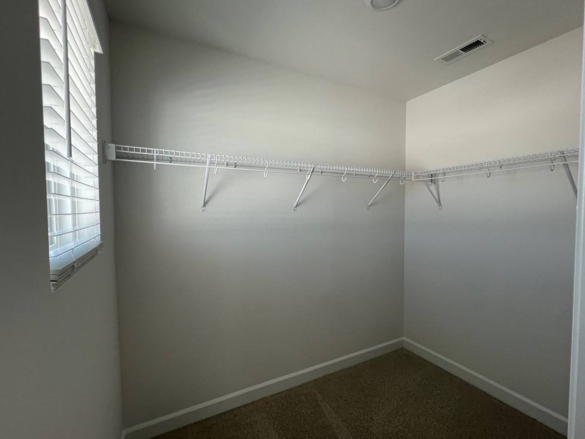 House for rent at 1548 31st St NE, Conover, NC 28613