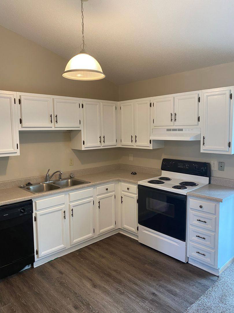 Apartment for rent at 1465-1467 NW 81st St, Clive, IA 50325