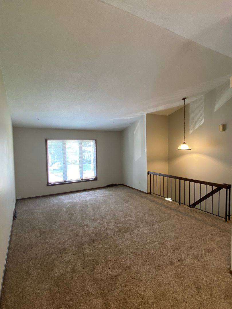Apartment for rent at 1465-1467 NW 81st St, Clive, IA 50325