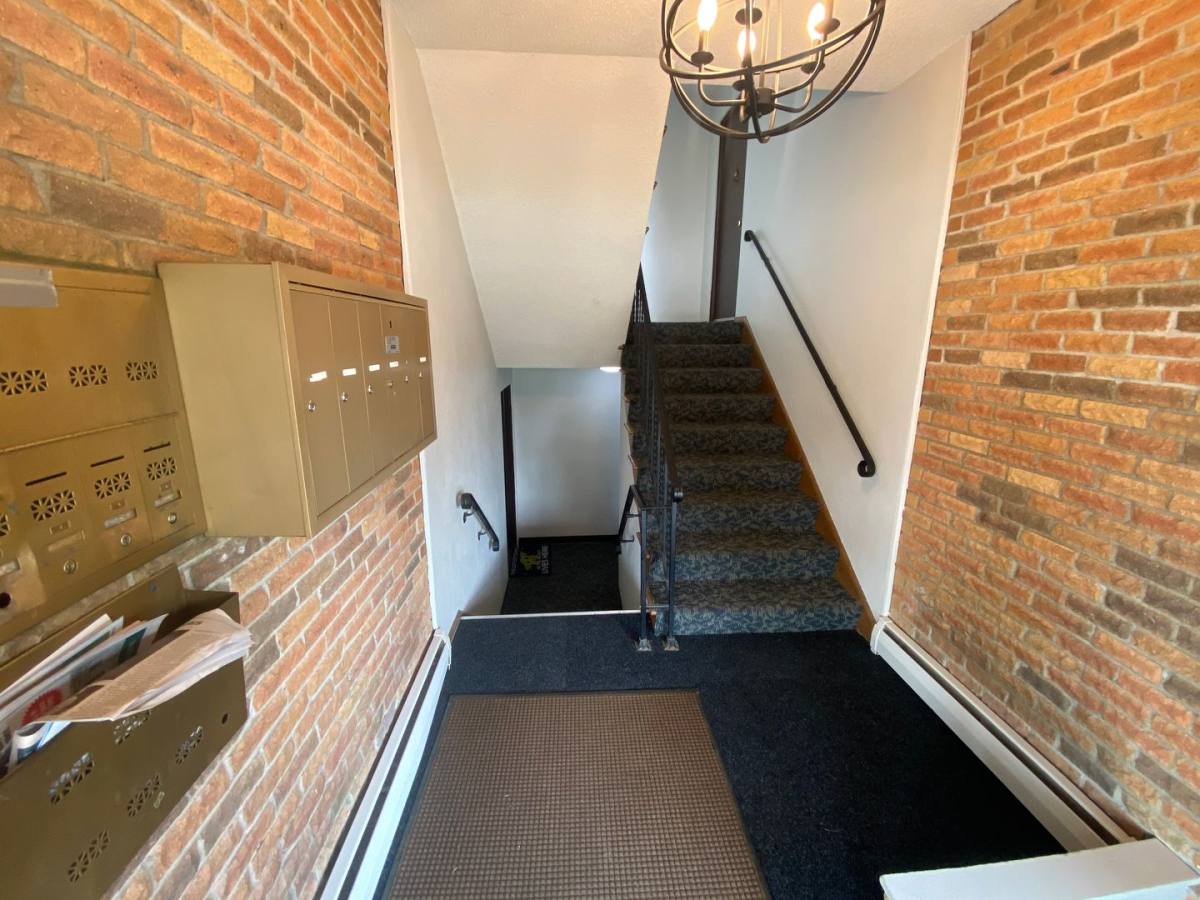 Apartment for rent at 3125 Virginia Ave, Minneapolis, MN 55426